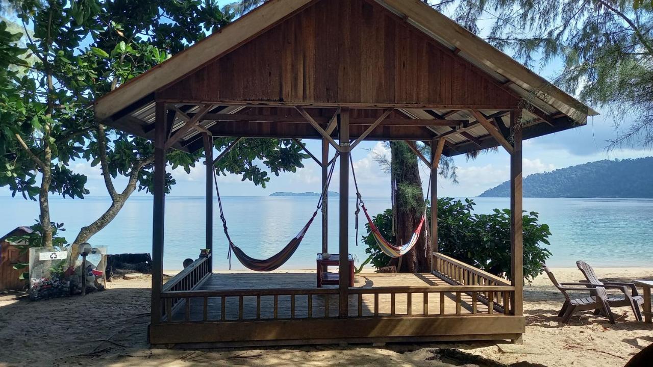 Swiss Cottage Tioman Kampong Ayer Batang Exterior foto